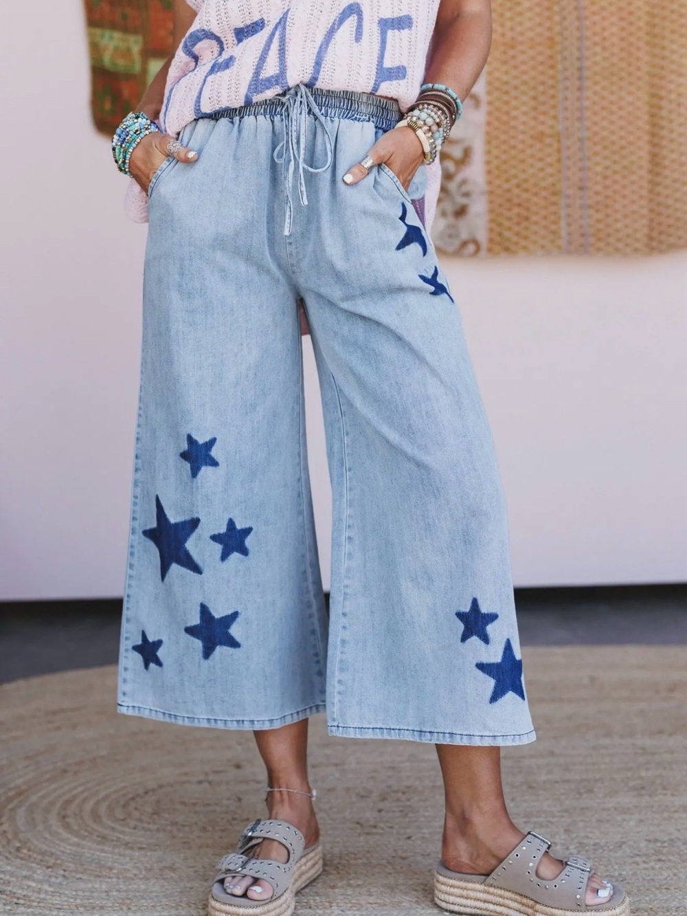 Sage + Fig Crop Wide Leg Light Wash Jeans with Navy Star Print - Women